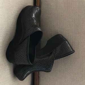 Dansko black shoes
